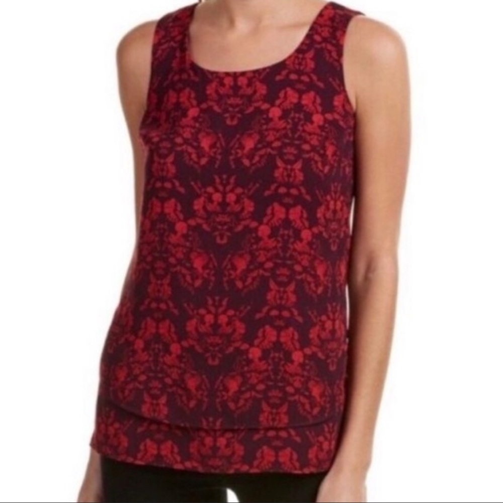 CAbi BURGUNDY CAMEO DOUBLE LAYER  SLEEVELESS TOP Sz MD